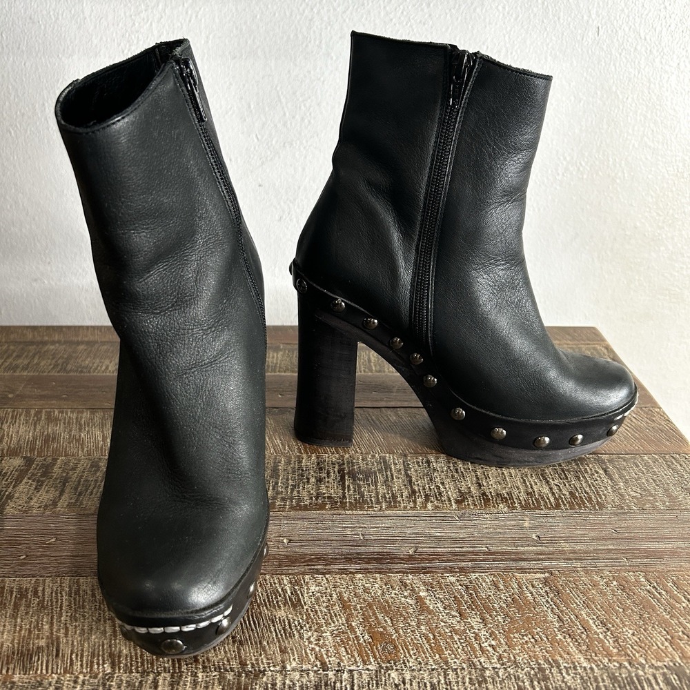 Free People Phantom Clog Boot 38 EU 7.5 Boho Leather Studded Platform Chunky - Picture 4 of 10